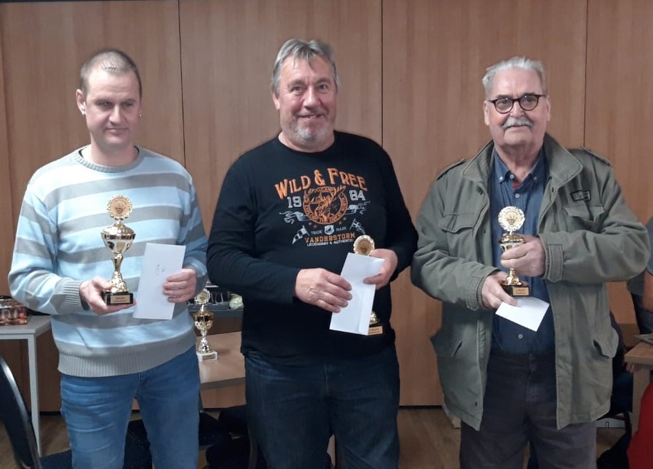 KFA-Skatturnier 2024 - von links - Thomas Heuer (1. Platz) - Jürgen Riemann (2. Platz) - Detlef Staudacher (3. Platz)